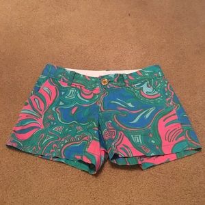 Ladies Lilly Pulitzer shorts